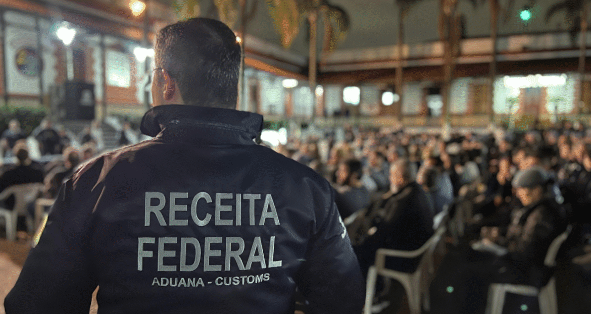 Vibra (VBBR3) e Ultrapar (UGPA3) destacam irregularidades e analistas indicam tendência positiva.