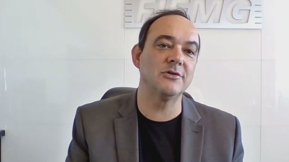 FIEMG solicita coordenação para impulsionar a economia após a decisão do Copom.
