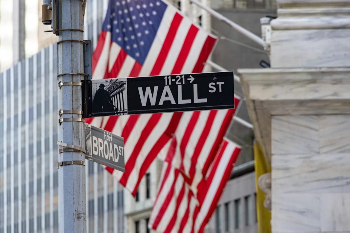 Futuros do Dow, S&P 500 e Nasdaq sobem à medida que Wall Street analisa próximo passo do Fed