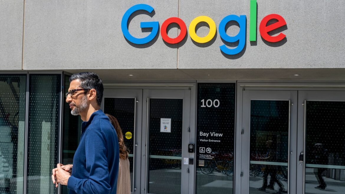 O Bank of America eleva as metas de preço para GOOGL e AAPL.