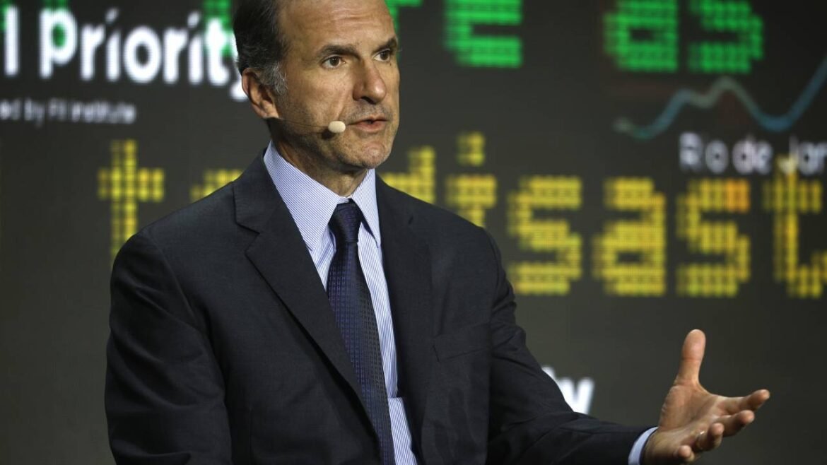 Patria procura investidores para Athena Saúde e estabelece valor bilionário.