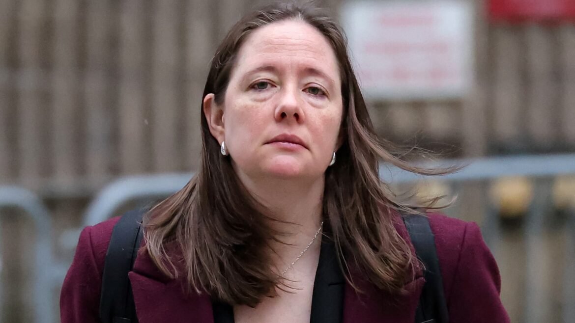 Procuradora Maurene Comey processa o DOJ de Trump por demissão 'ilegal'