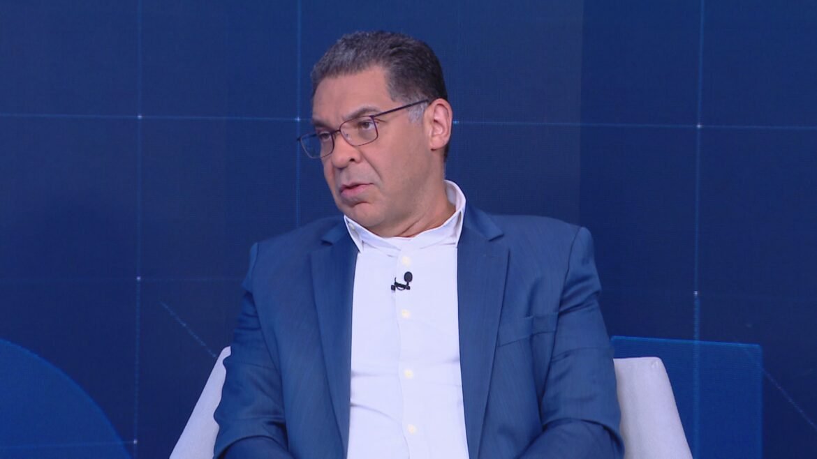 Quem assumir o governo em 2027 terá que reduzir gastos obrigatórios, afirma Mansueto.