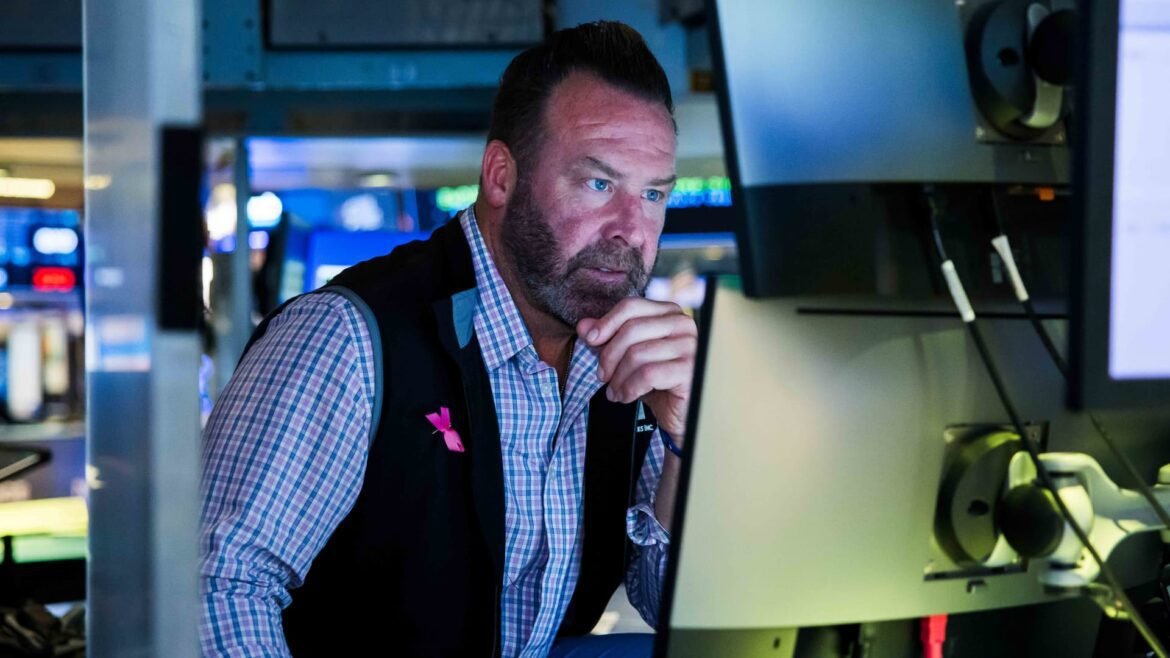 A força da Wall Street para a próxima semana é afetada por preocupações com tarifas, com os resultados financeiros se aproximando.