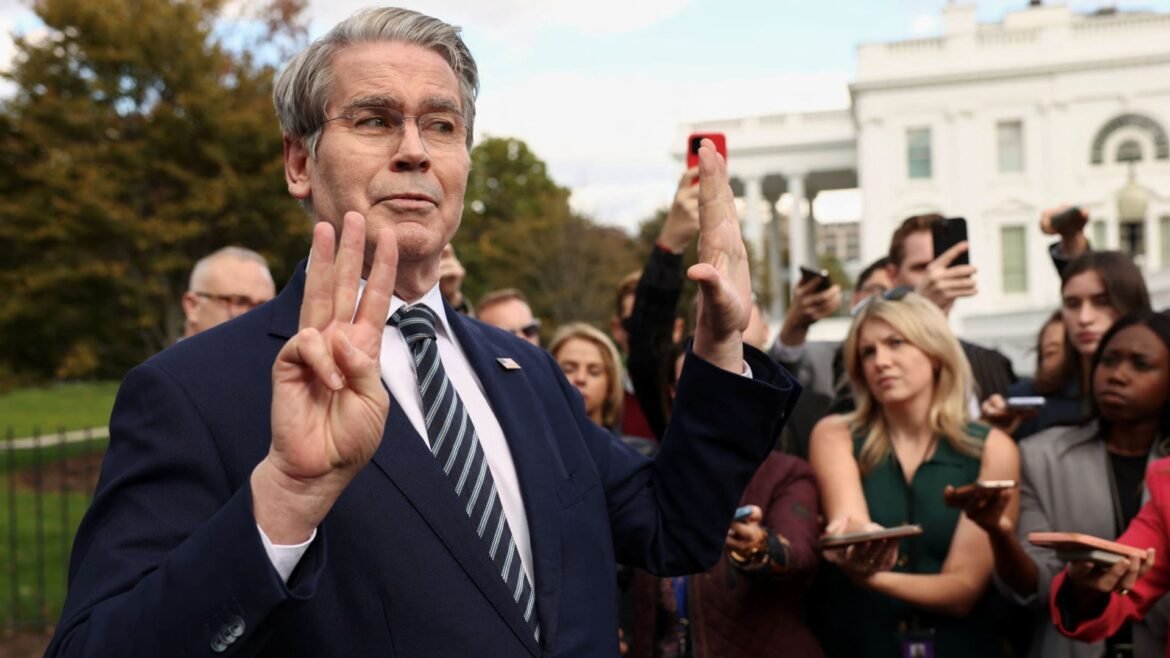 Bessent divulga cinco finalistas para o cargo de presidente do Fed e Trump promete decisão até o final do ano.