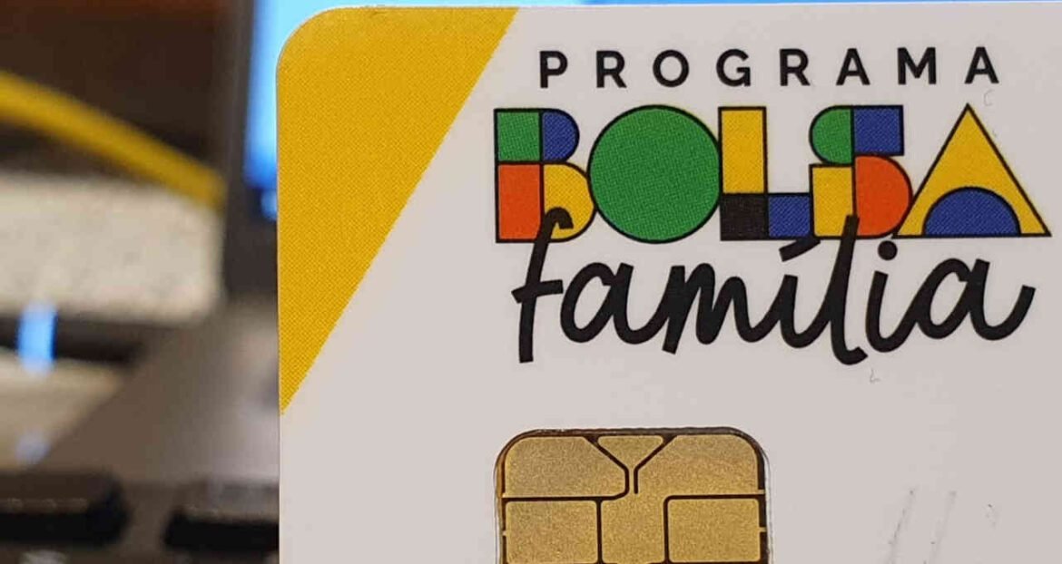 Caixa libera pagamento do Bolsa Família para beneficiários com NIS final 7.