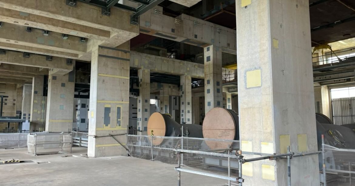 Decisão acerca da construção de Angra 3 será feita em 2025, afirma Silveira.