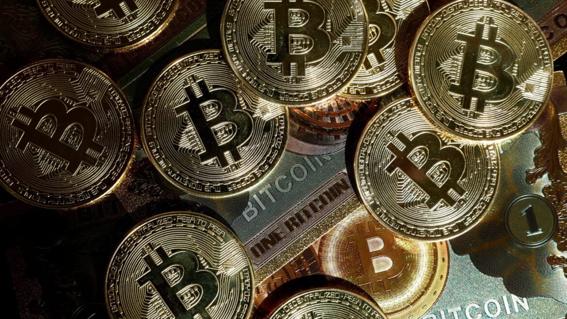 Doj apreende US$ 15 bilhões em bitcoin em fraude de 'pig butchering' no Brasil