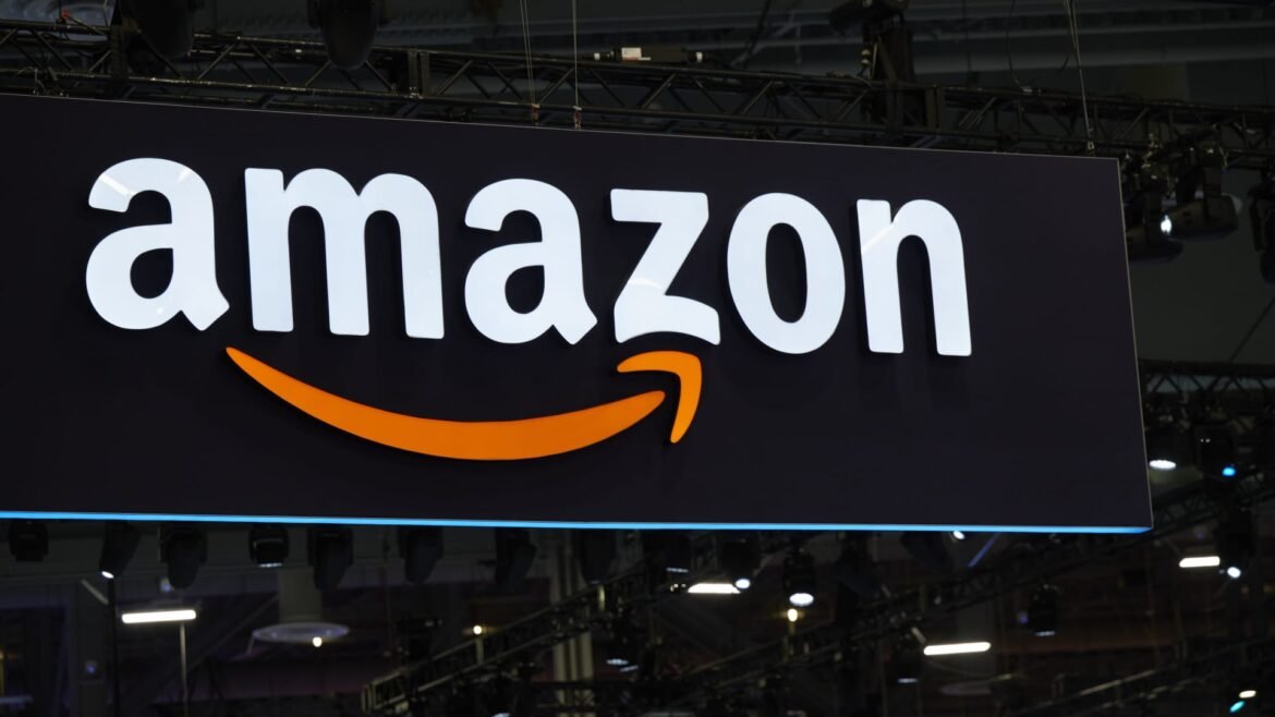 KeyBanc prevê que Amazon pode disparar mais de 30%; investidores subestimam potencial da inteligência artificial.