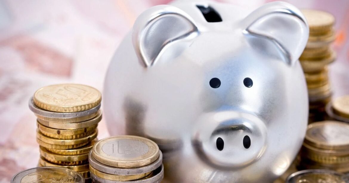 Mega-Sena: qual o rendimento de R$ 76 milhões na poupança, Tesouro Direto ou em CDB?