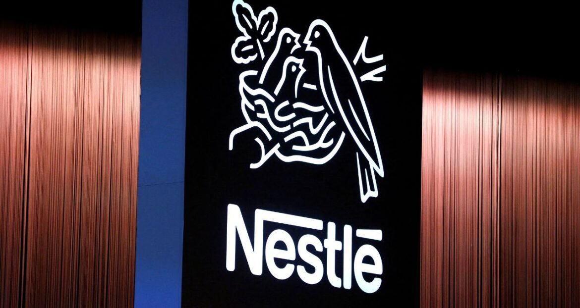 Nestlé planeja cortar 16 mil empregos no Brasil até 2027; quais são os detalhes do plano?