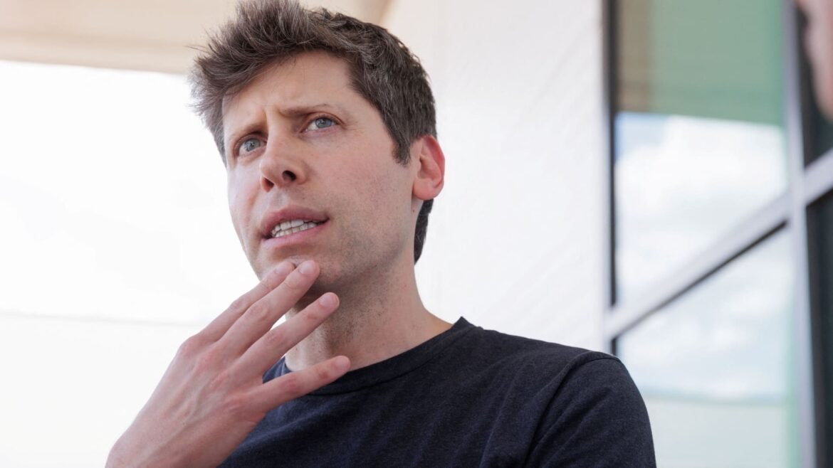 OpenAI conclui reestruturação, consolidando a Microsoft como acionista relevante.