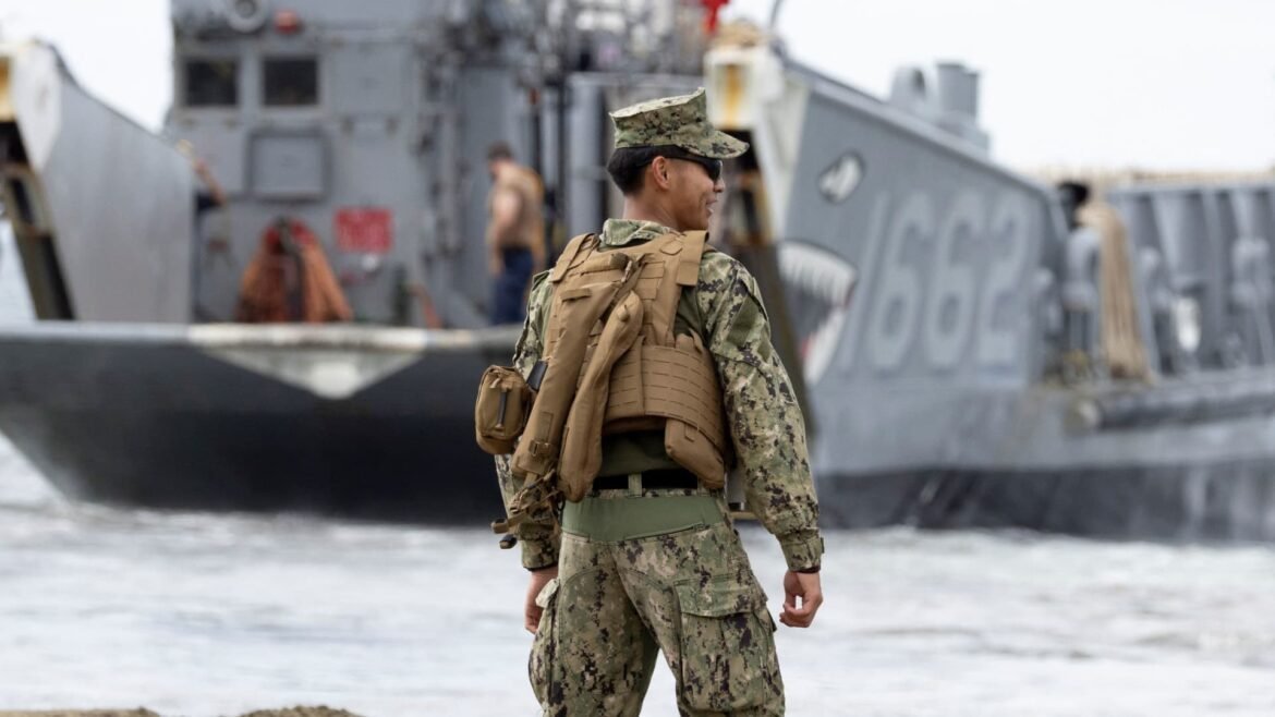 Projeto para pagamento de militares durante a paralisação do governo não avança no Senado