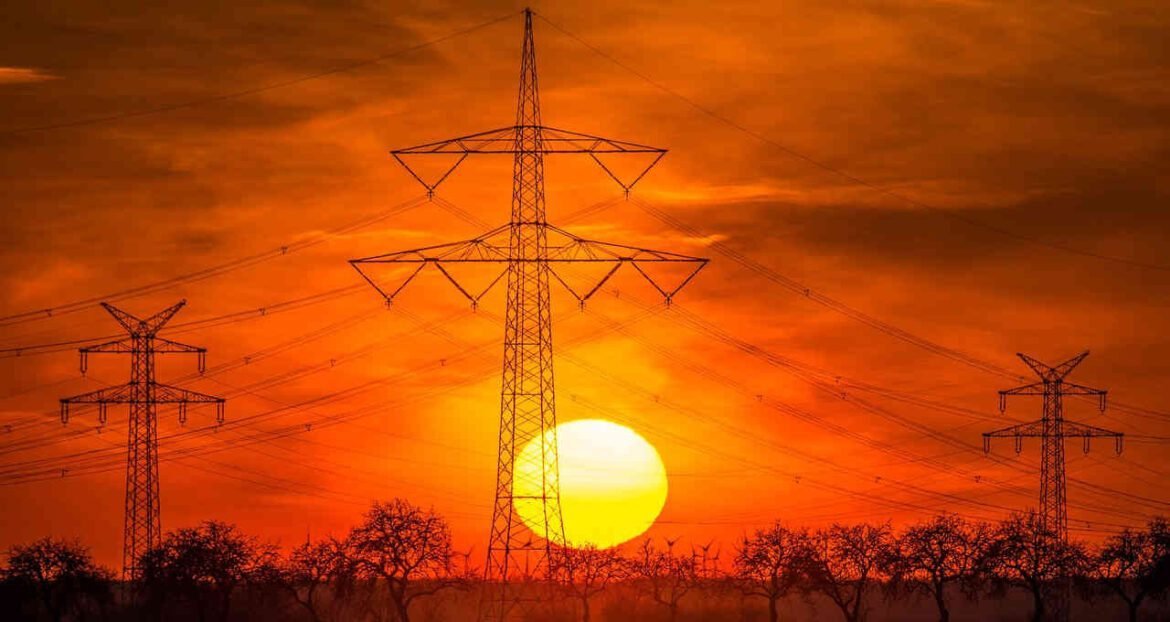Setor elétrico em alerta: BTG reduz preço-alvo de 3 ações e emite aviso.