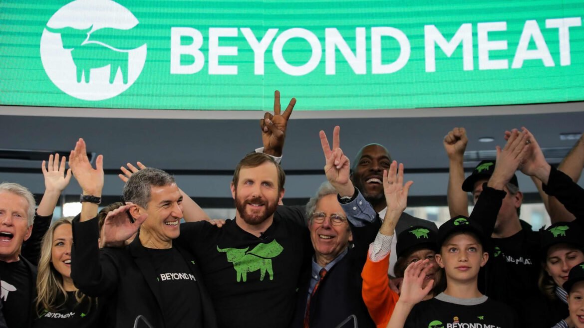 Ações da Beyond Meat à CoreWeave podem se movimentar esta semana com os resultados financeiros