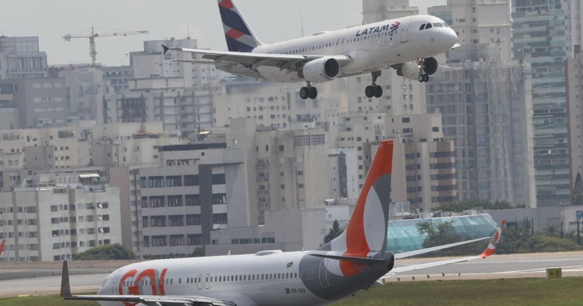 Anac se preocupa com a influência do PL das Bagagens sobre o preço das passagens aéreas.