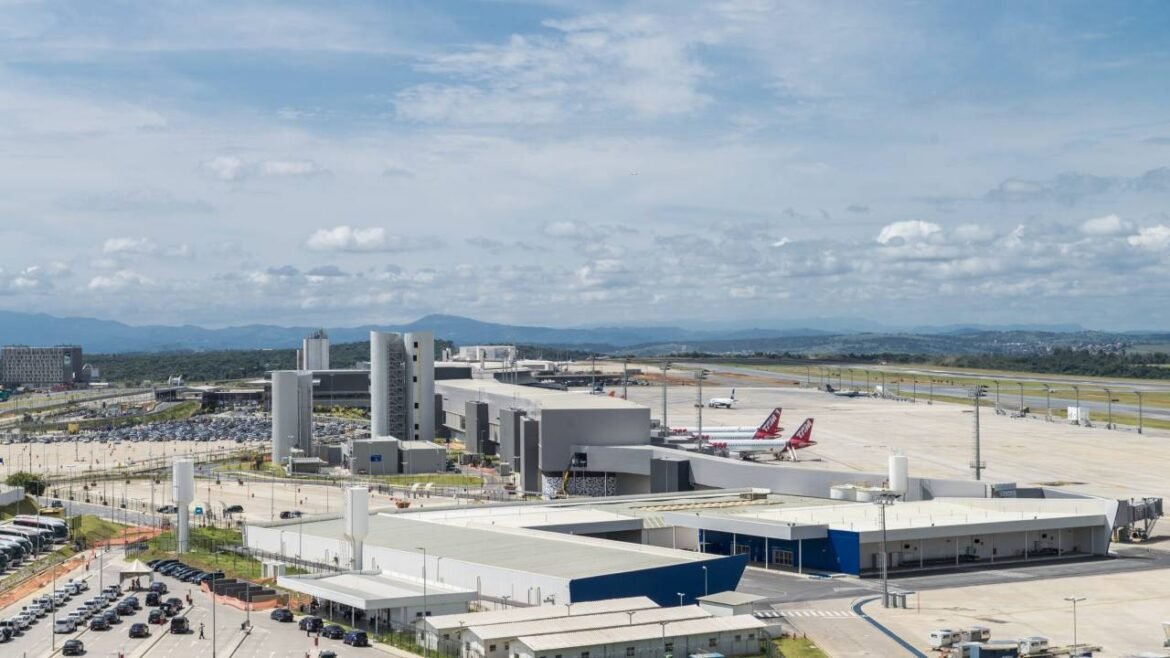 Motiva fecha acordo para aquisição de aeroportos por R$ 11,5 bilhões