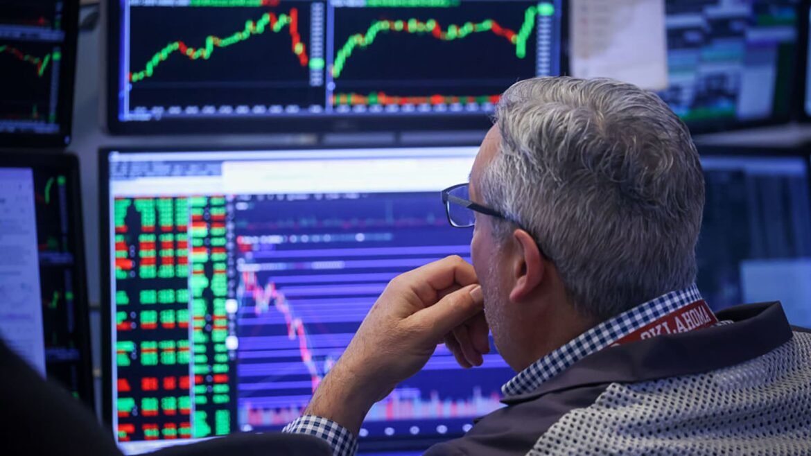 O S&P 500 rompeu um nível técnico crucial, ameaçando um avanço de fim de ano.