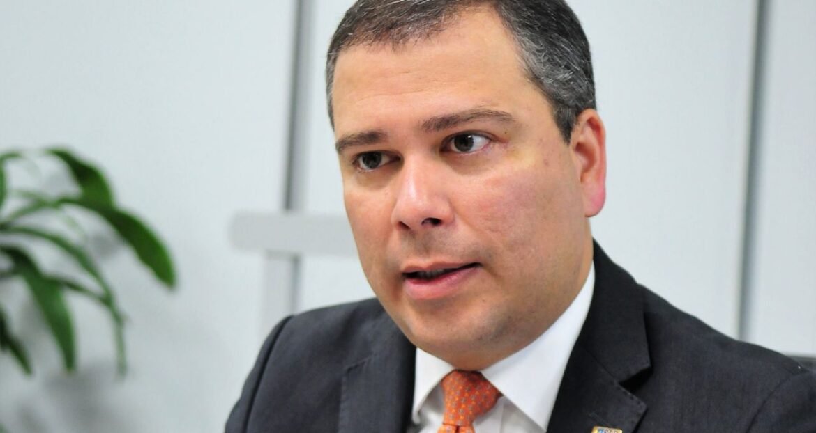 PF registra depoimento de ex-presidente do BRB sobre negociação com Banco Master