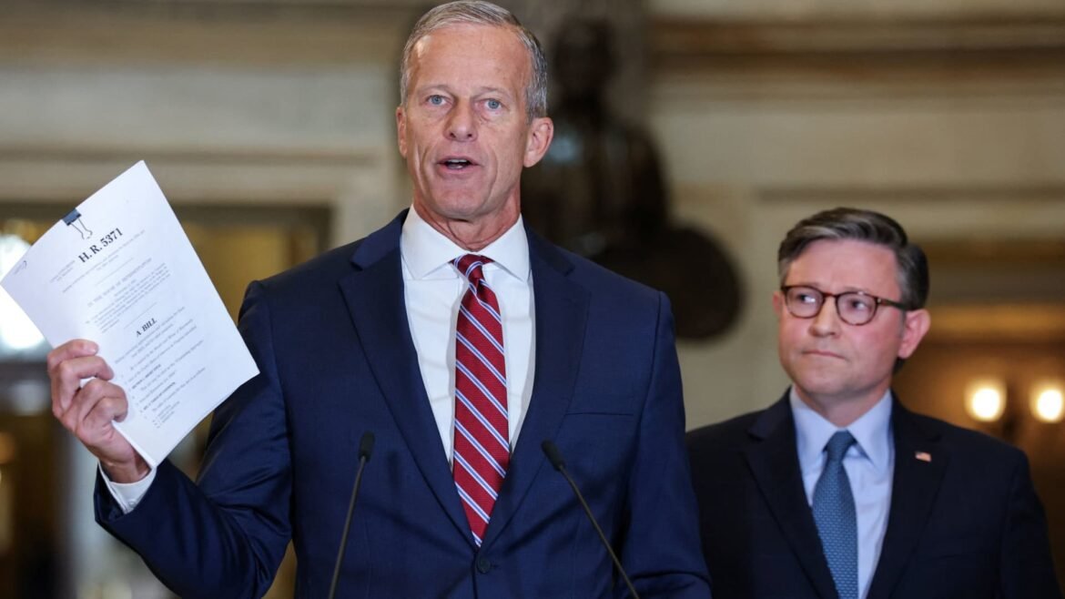 Paralisação do governo se tornará a mais longa da história após fracasso da votação no Senado