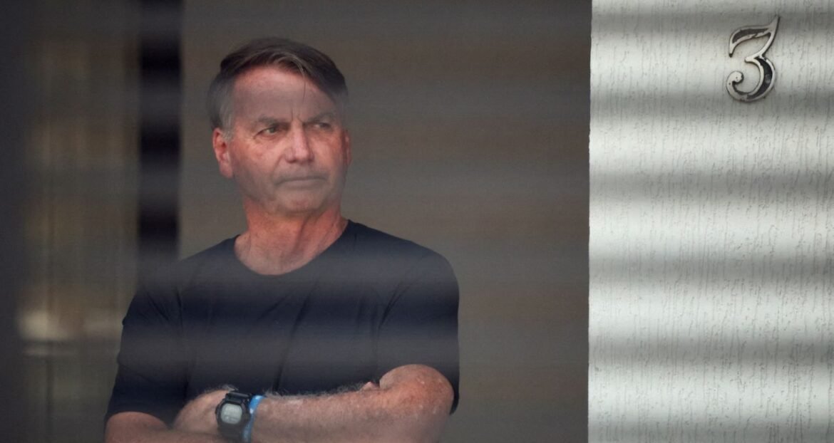 STF Mantém Prisão Preventiva de Bolsonaro em Determinação da Primeira Turma