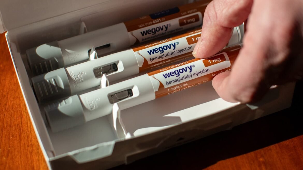 Trump fecha acordo com Eli Lilly e Novo Nordisk.