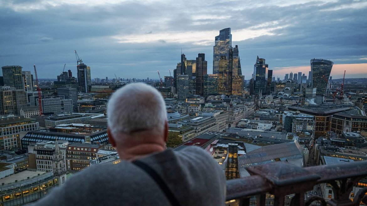 Índices Europeus: Stoxx 600, FTSE, DAX e CAC em Destaque
