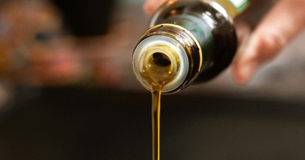 Azeite tem queda de preço pelo 10º mês seguido em novembro nos supermercados