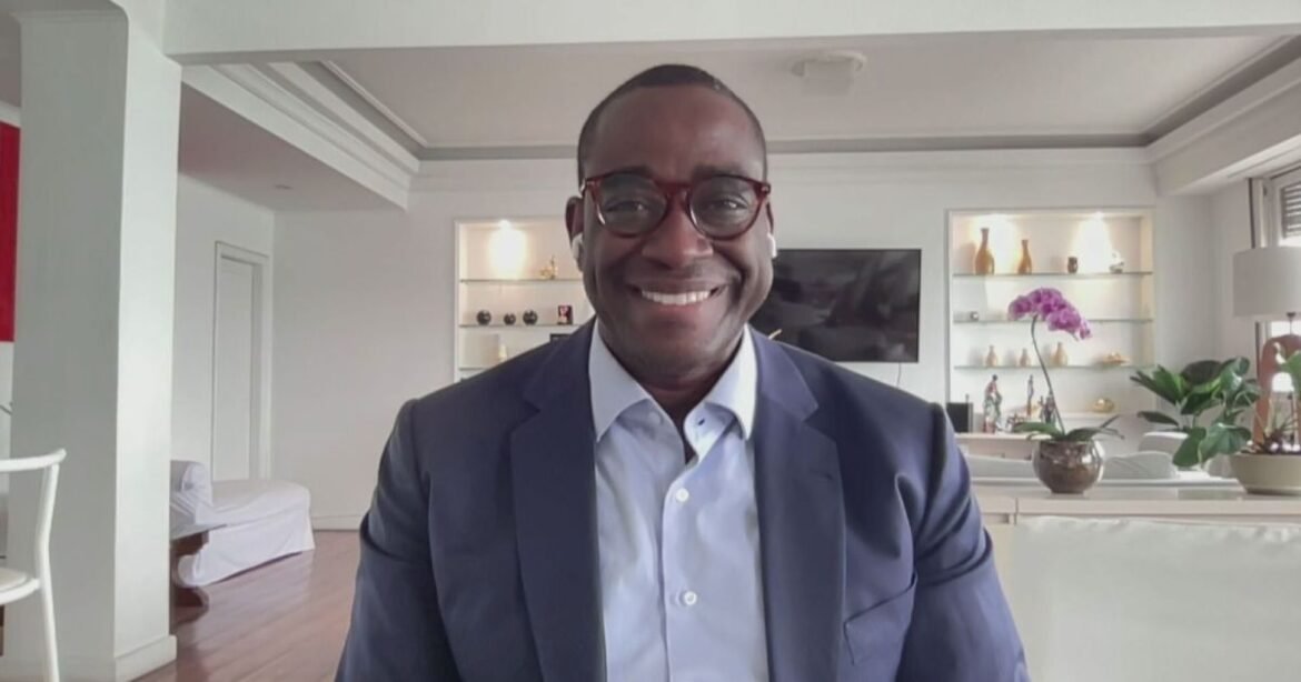 Colunista da CNN Money discute financiamento climático em evento na China