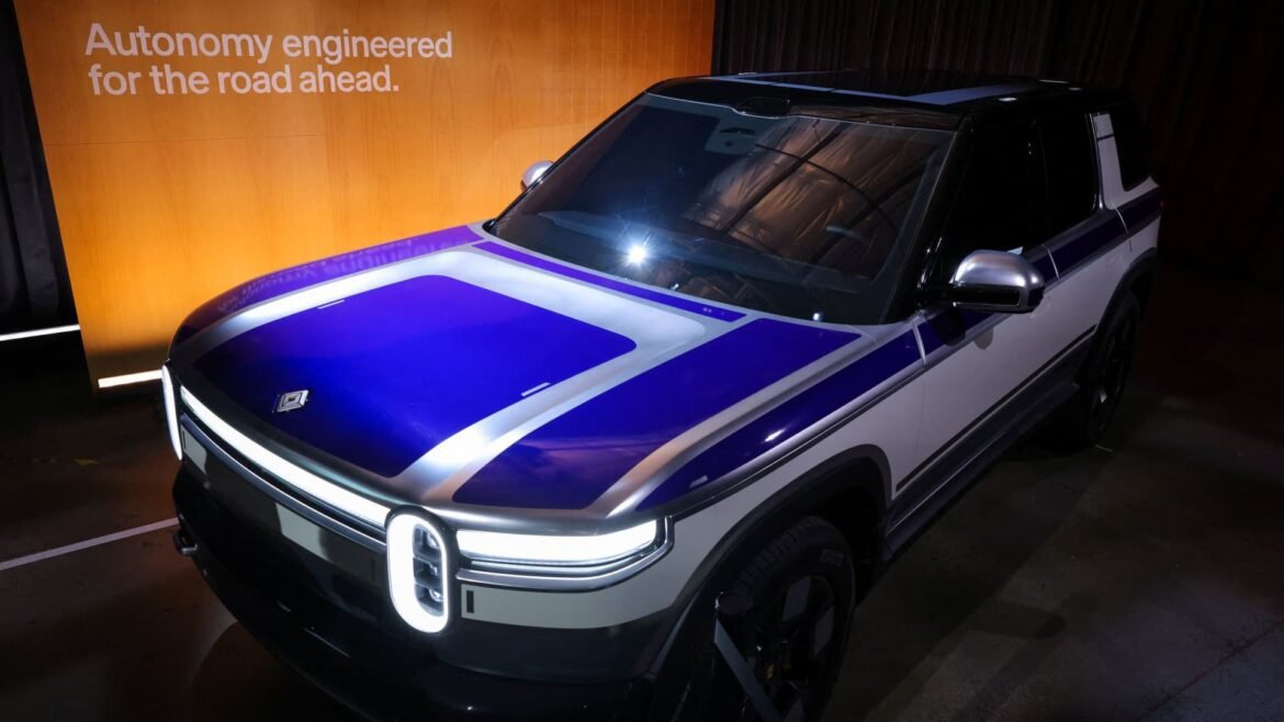 Compre este fabricante de VE antes do lançamento de veículos com inteligência artificial no próximo ano, afirma a Baird.