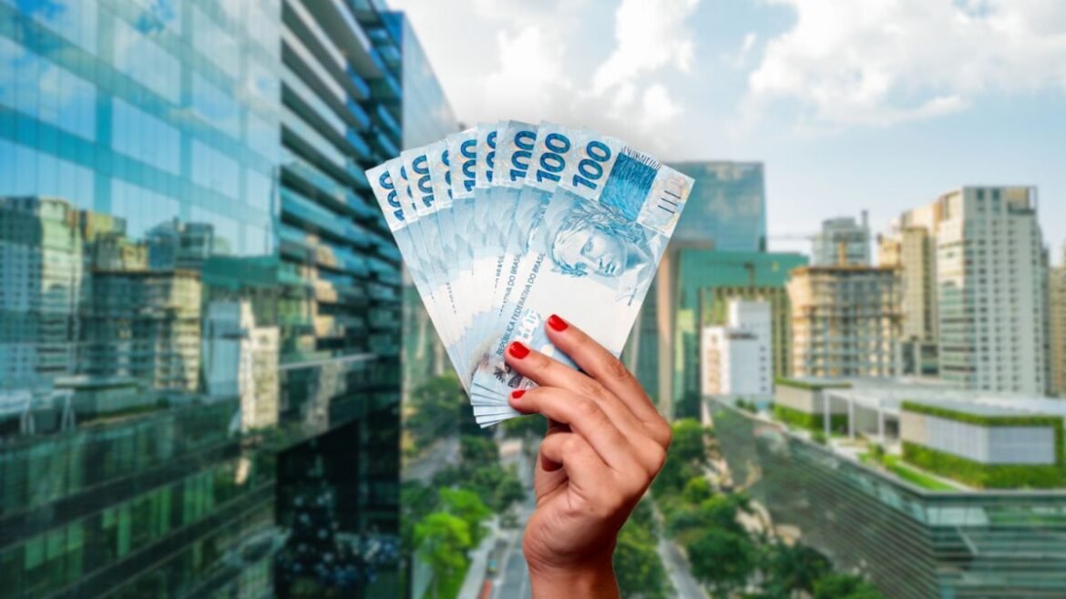 Fundo Imobiliário do BTG Vende Galpão Logístico e Registra Lucro por Cota; IFIX Quebra Sequência de Alta
