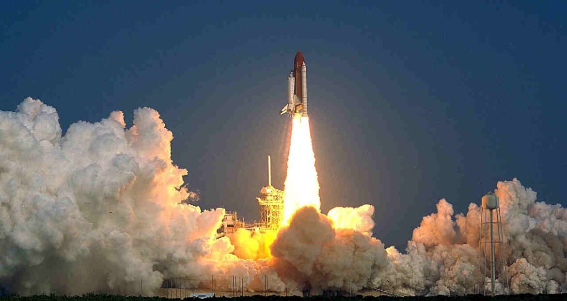 Ibovespa atinge a marca de 160 mil pontos e estabelece novo recorde histórico