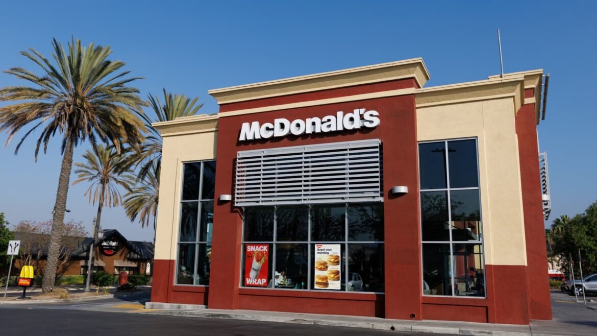 McDonald's, Chili's e Taco Bell apostam em refeições com bom custo-benefício em 2025.