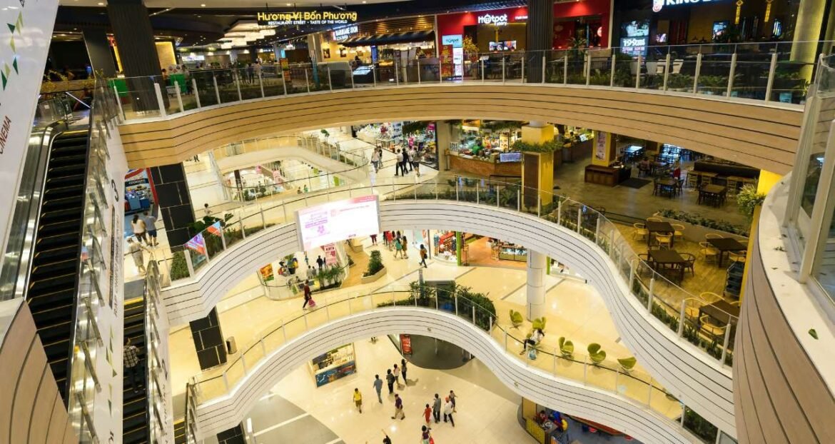 Por que os shoppings brasileiros precisam ficar atentos à venda da Warner