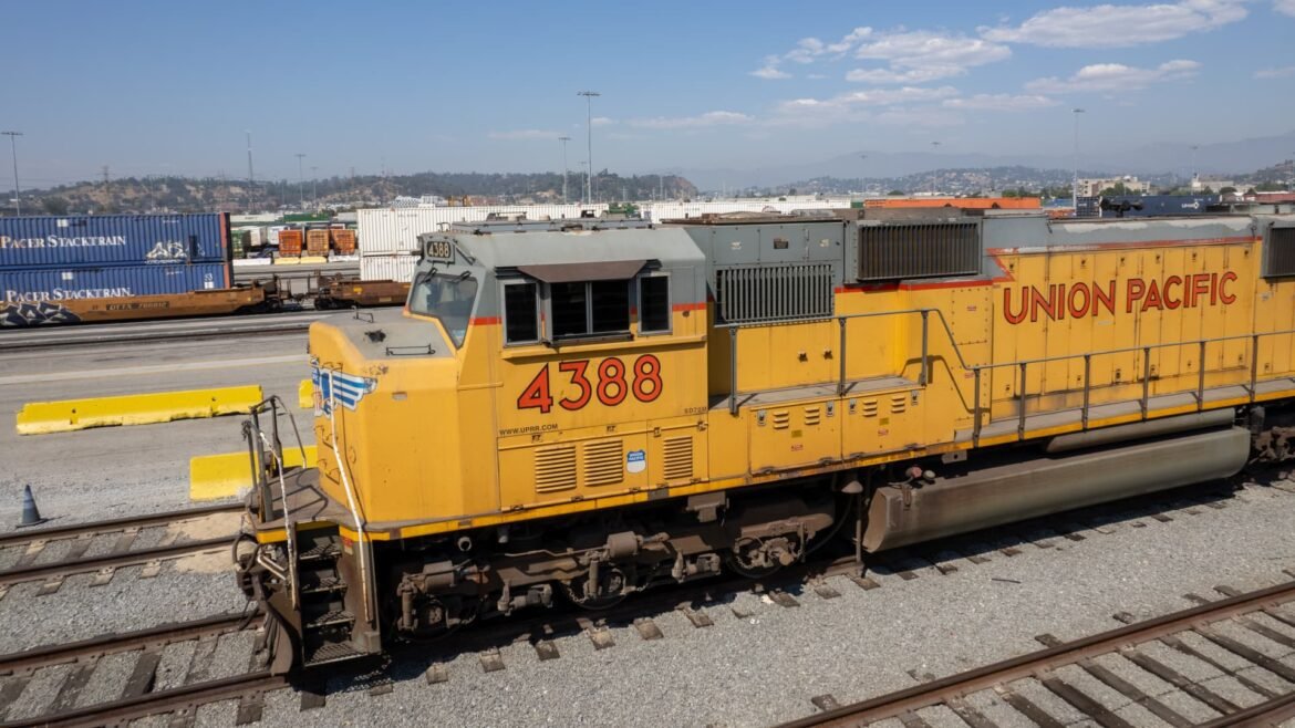 Union Pacific terá um crescimento de lucros de dois dígitos em 2026, afirma Stephanie Link da Hightower.