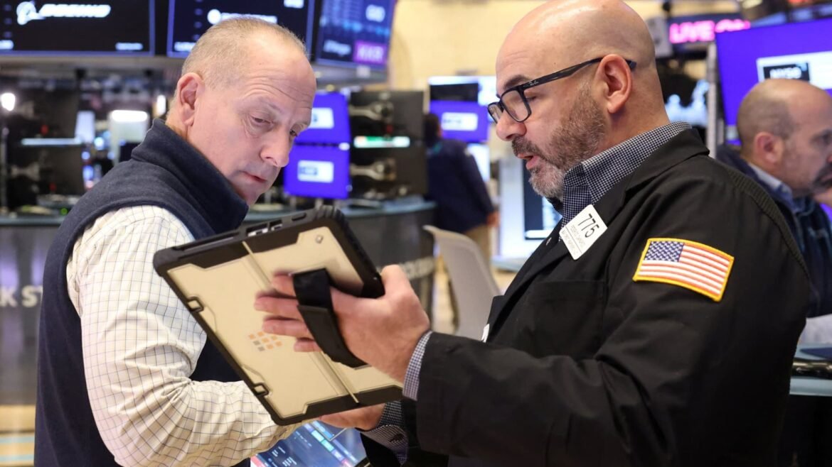 A clássica estratégia 60/40 volta a fazer sentido para os investidores.