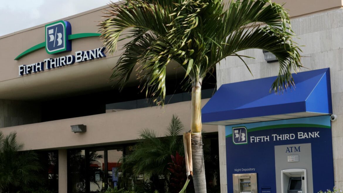 Ações de crescimento de dividendos oferecem retornos atraentes e menor risco, segundo a Nuveen.