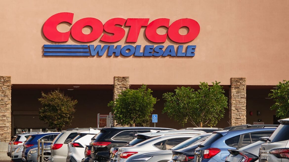 Aproveite a queda das ações da Costco com o início de 2026, afirma a Mizuho.
