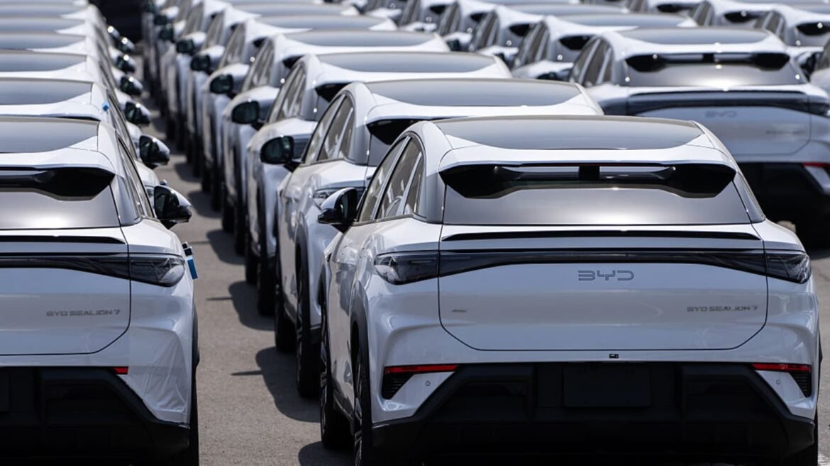 BYD da China superará a Tesla como o maior vendedor de veículos elétricos do mundo pela primeira vez