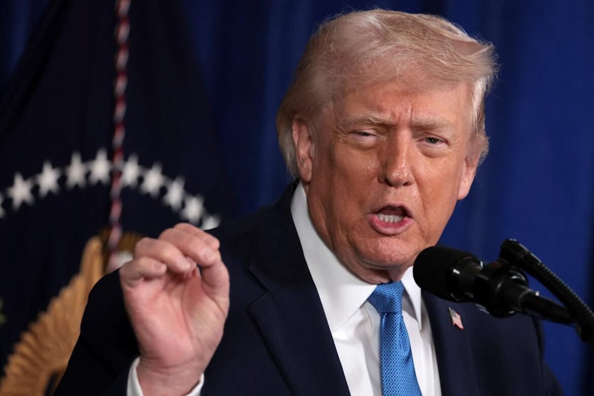 Bessent desconsidera vendas do Tesouro dinamarquês como 'irrelevantes'; Trump chega a Davos.