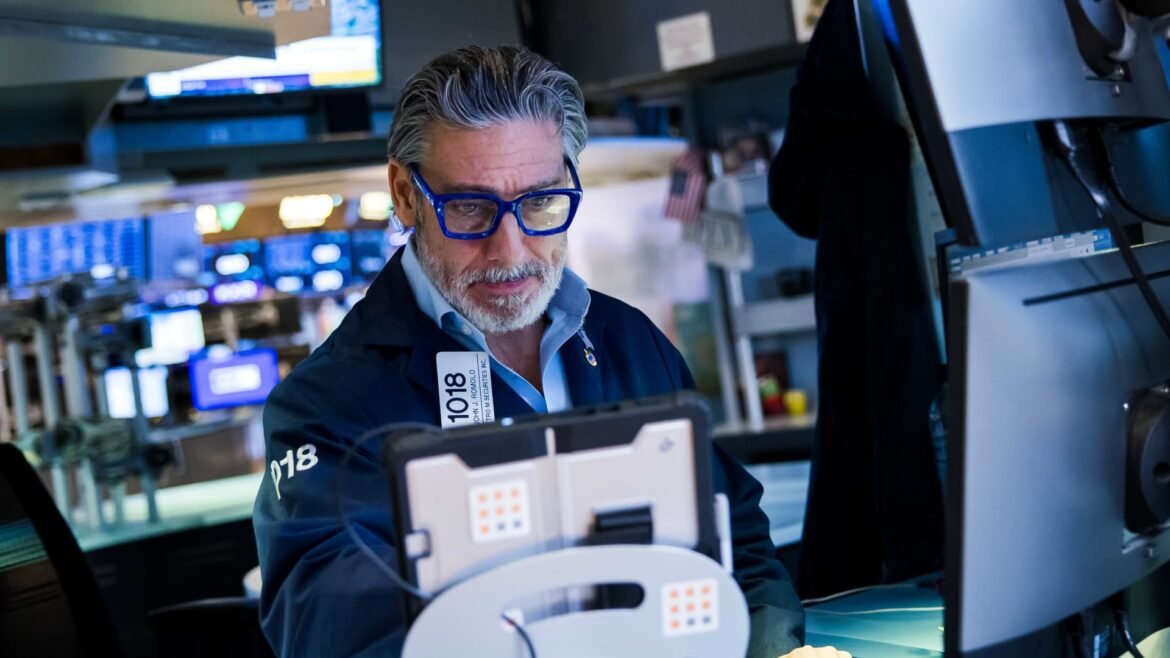 Como Traders Profissionais Estão se Protegendo Contra Esta Queda, Segundo Estrategistas do JPMorgan