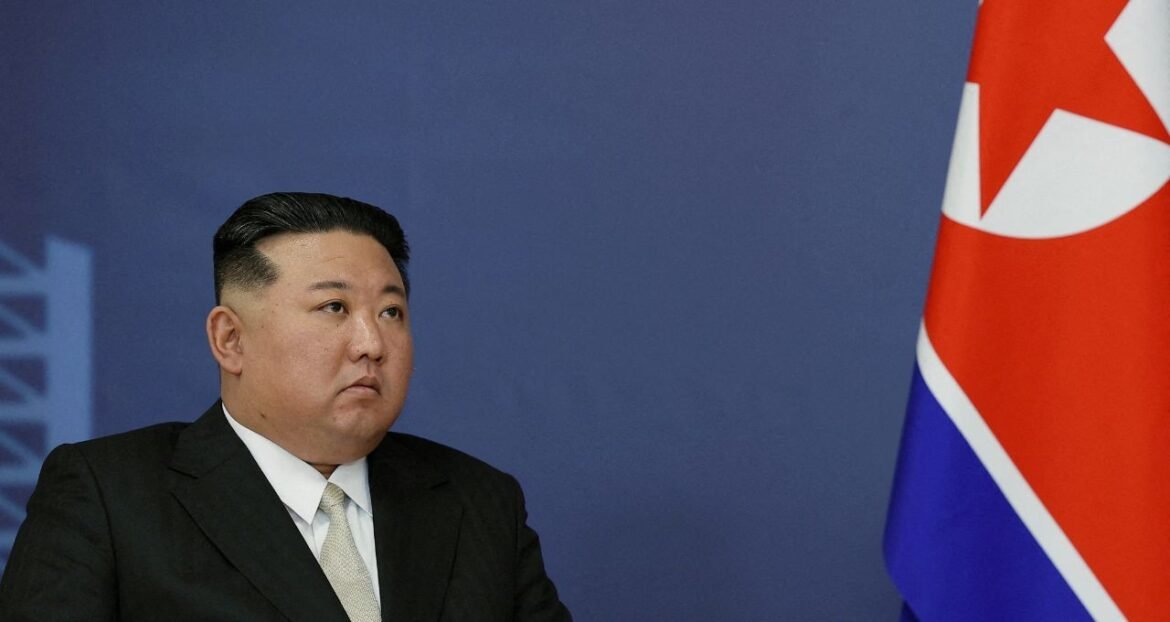 Coreia do Norte lança mísseis balísticos e critica intervenções dos EUA na Venezuela