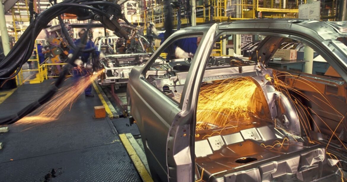 Indústria contesta no STF trechos da lei que diminui incentivos fiscais.