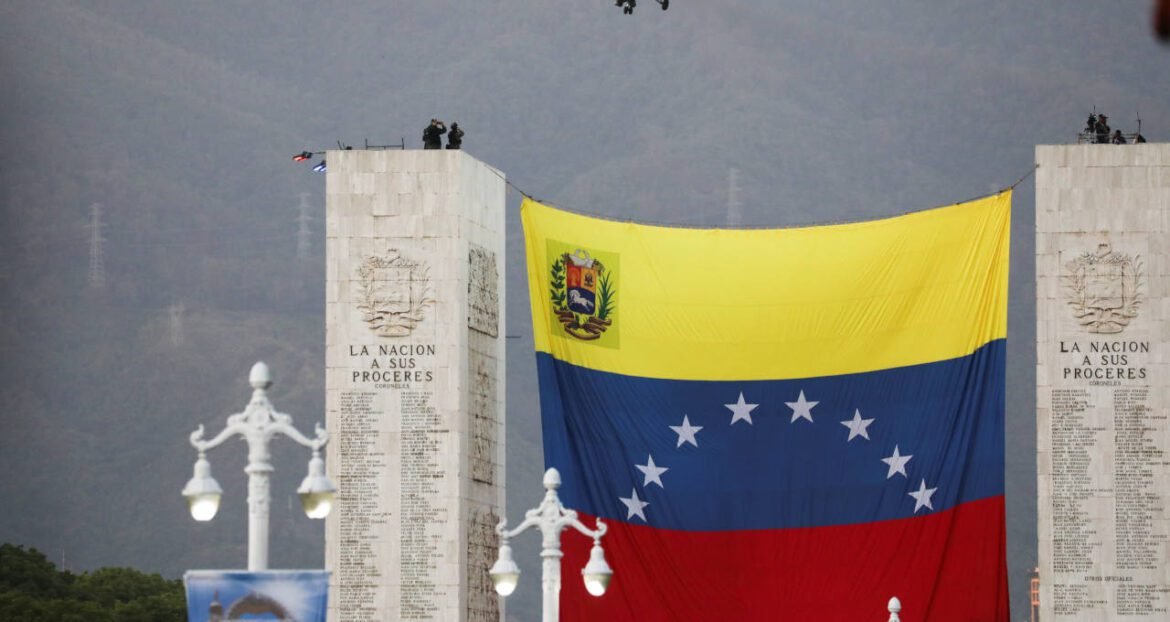 Mercados em alta após intervenção dos EUA na Venezuela: perspectivas para o Ibovespa nesta segunda-feira (5)