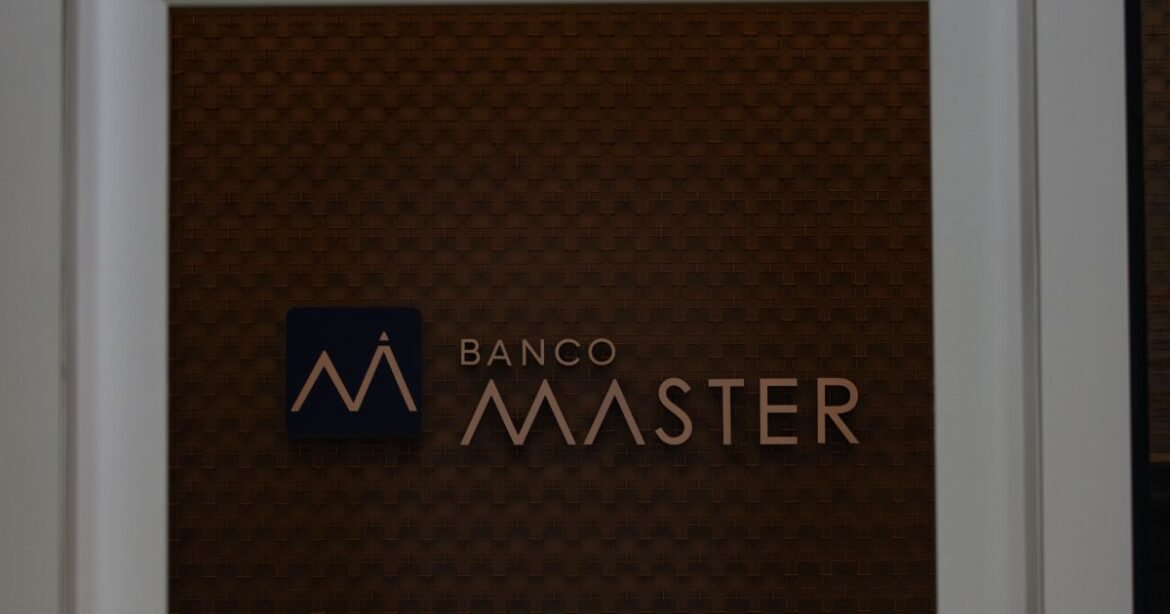 Operação da PF Revela Falhas na Gestão do Banco Master
