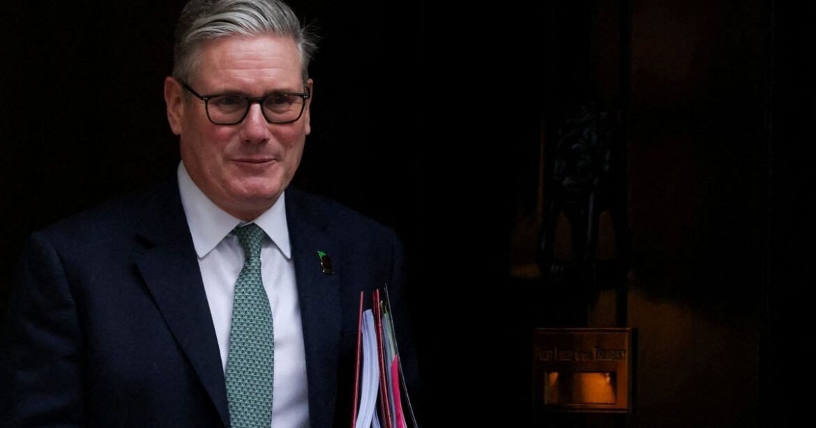 Starmer afirma que o Reino Unido não pode virar as costas para a China.