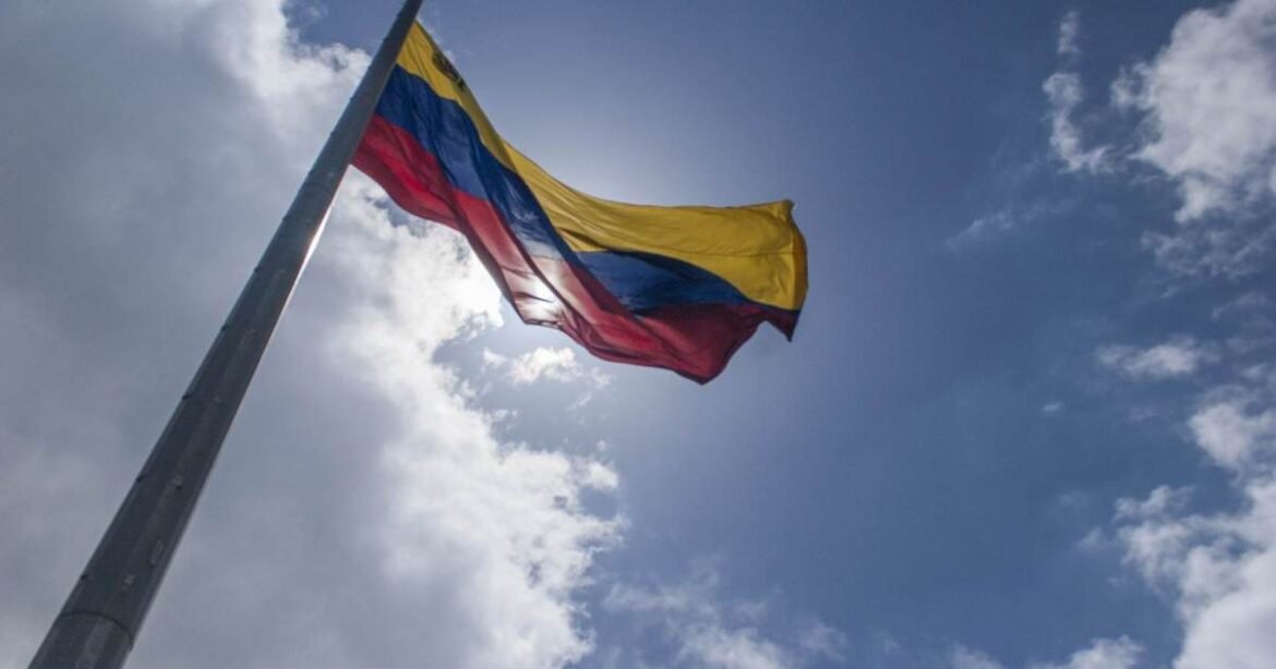 Tesouro dos EUA alivia restrições para transações com a Venezuela