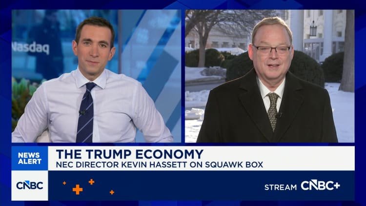 Assista à entrevista completa da CNBC com Kevin Hassett, Diretor do Conselho Econômico Nacional da Casa Branca