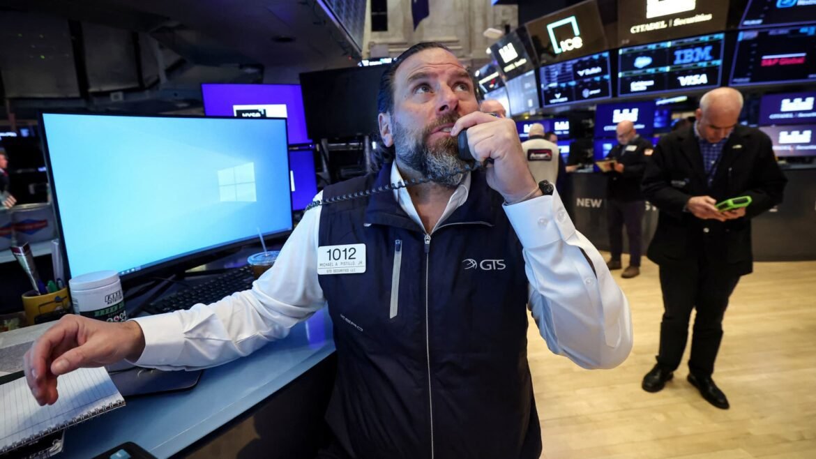 A Inteligência Artificial Whac-a-Mole Domina o Mercado de Ações. JPMorgan Afirma que Esses Títulos Estão Protegidos.