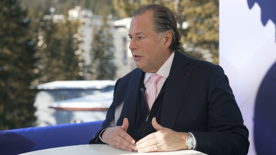 A disrupção da IA não se refletiu nos resultados do Salesforce. No entanto, os medos permanecem.